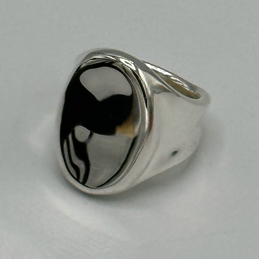 RLM Studio Bold Oval Silver Ring